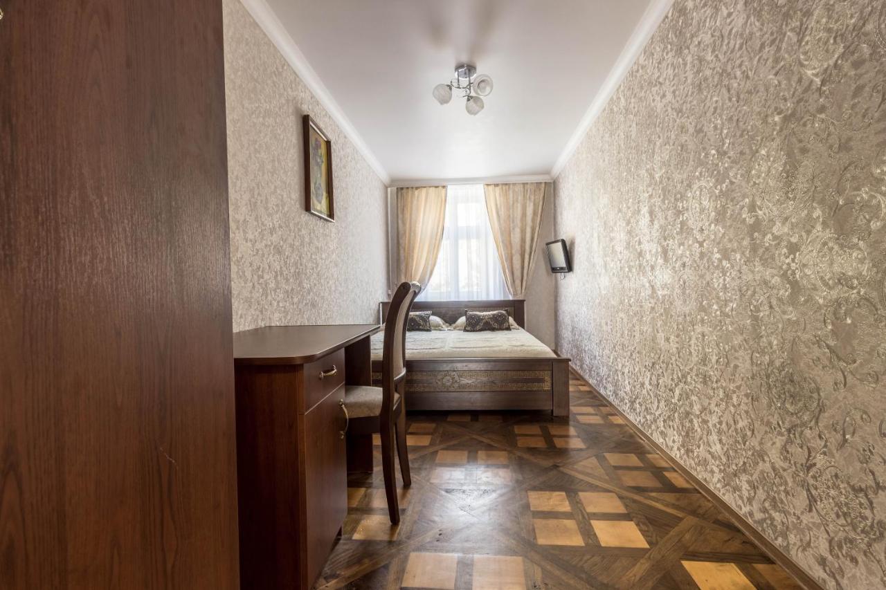 Apartments Near Rynok Square On Staroyevreyska And Fedorova Streets Lviv Exterior foto