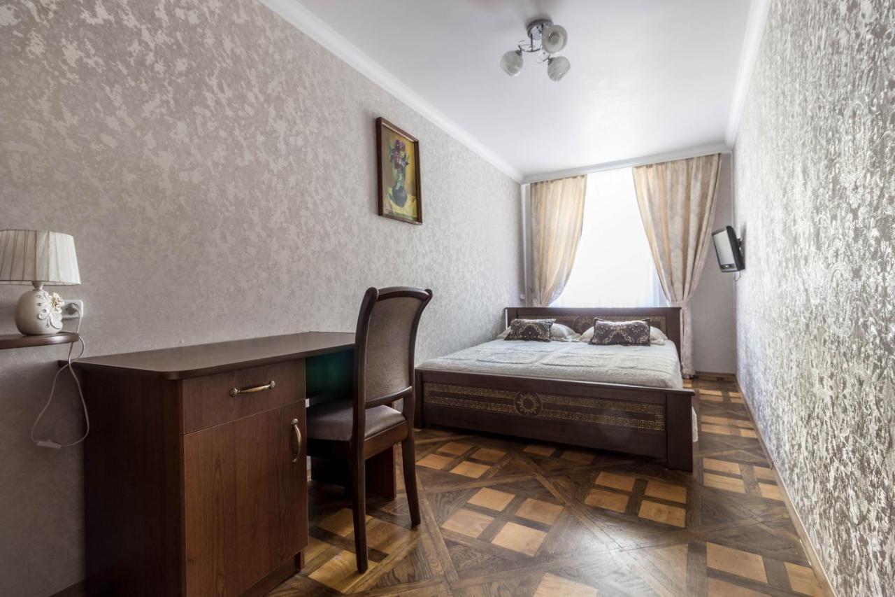 Apartments Near Rynok Square On Staroyevreyska And Fedorova Streets Lviv Exterior foto